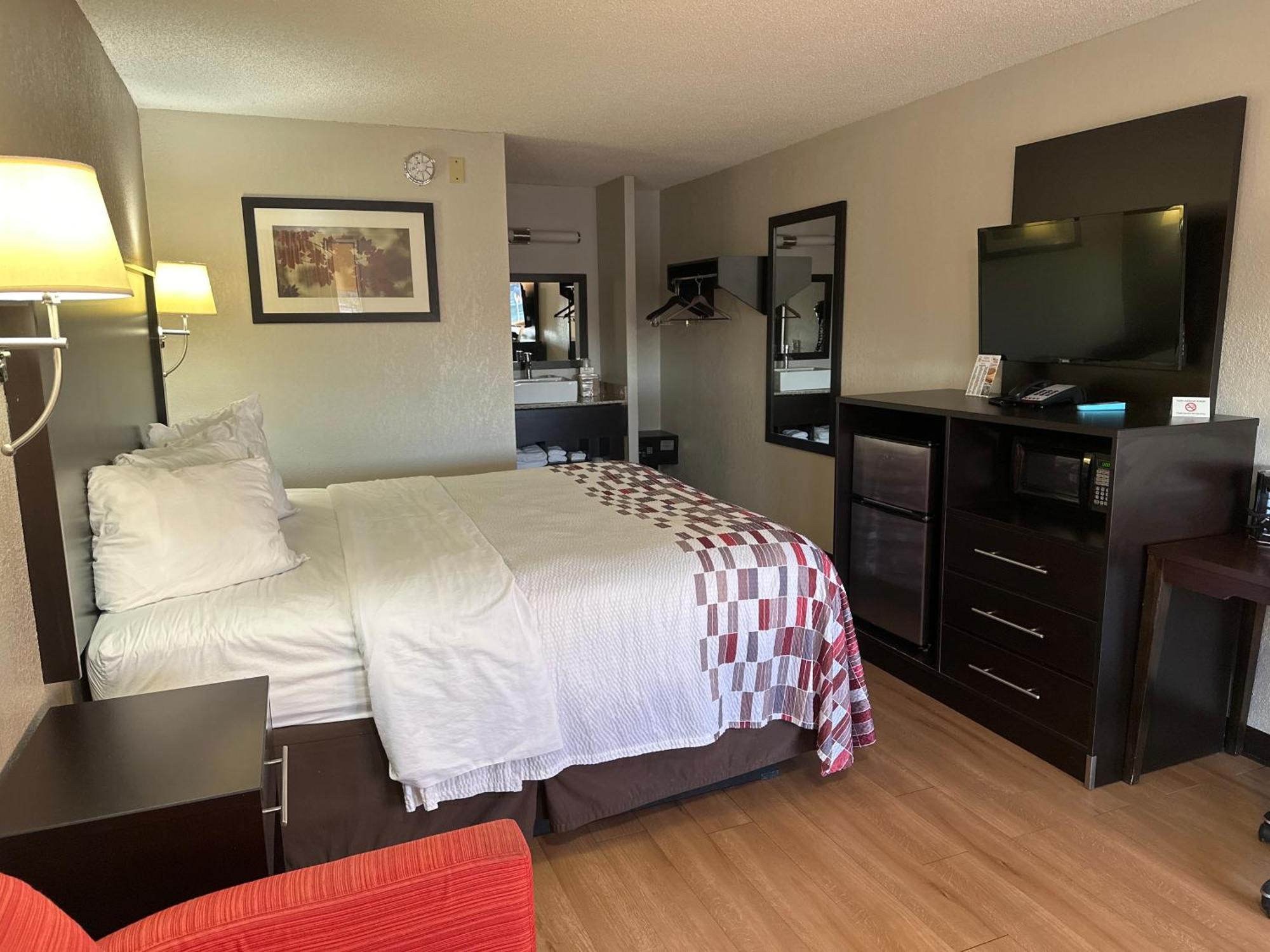 Red Roof Inn Anderson, In Екстериор снимка
